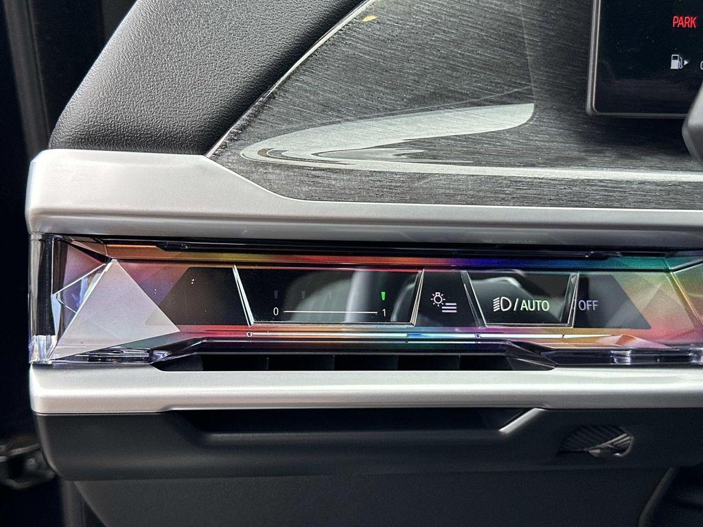 used 2023 BMW 760 car, priced at $58,114