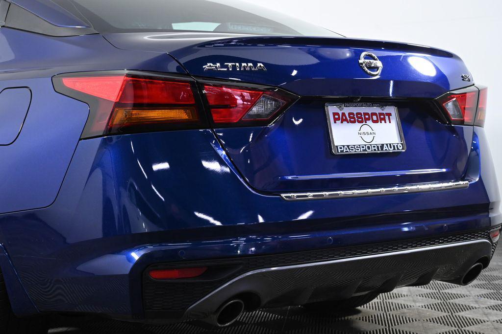 used 2021 Nissan Altima car, priced at $16,500