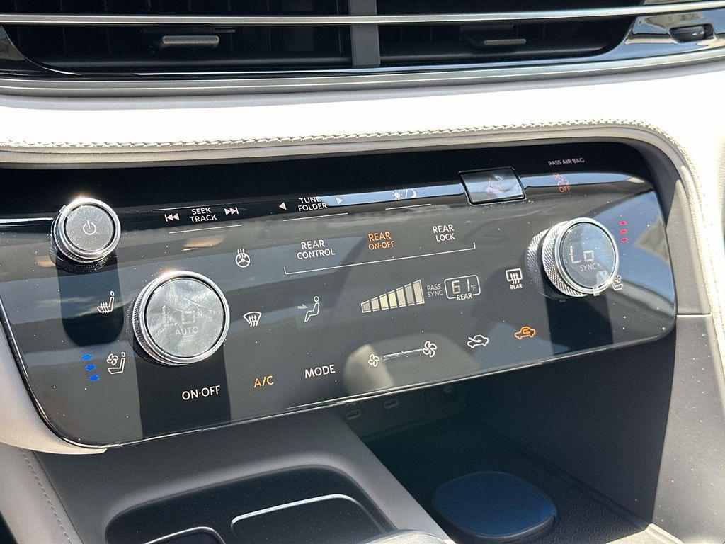 new 2027 INFINITI QX60 car, priced at $62,440
