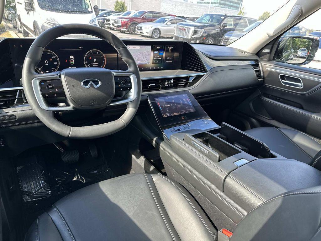 used 2025 INFINITI QX80 car, priced at $59,761