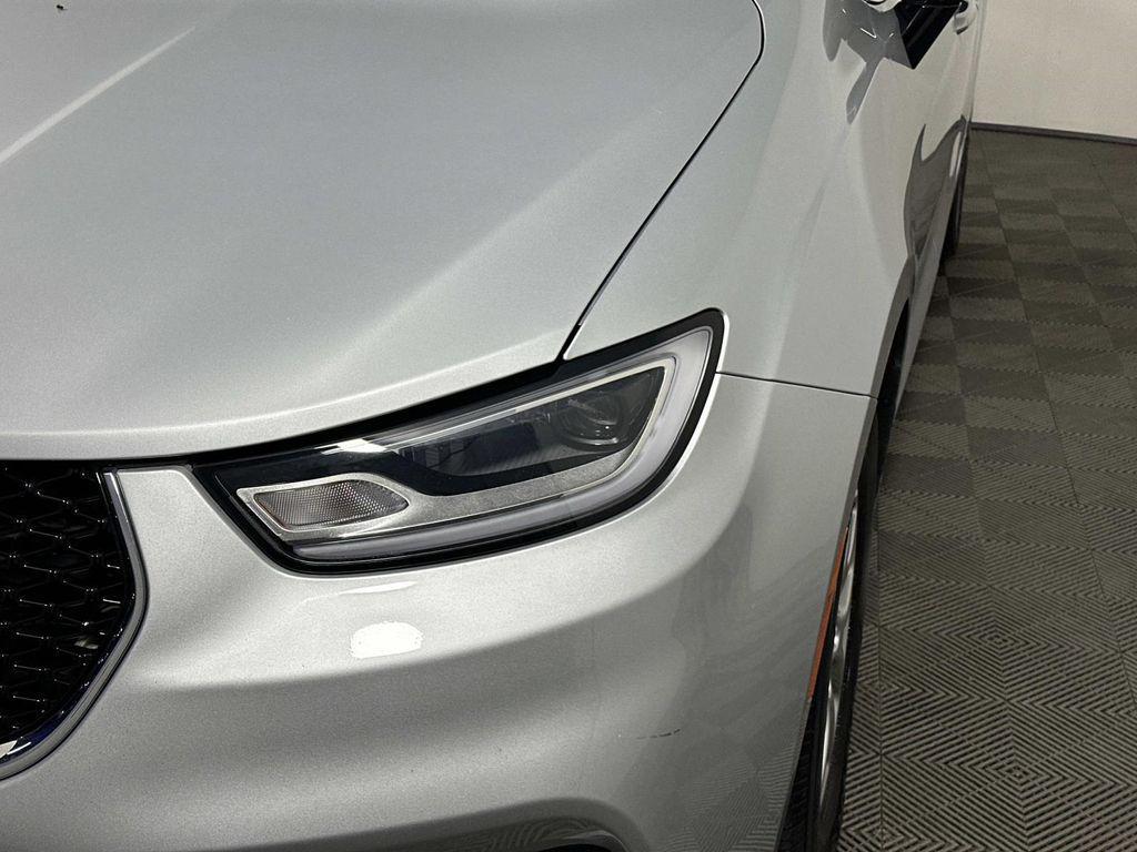 used 2024 Chrysler Pacifica car, priced at $25,431