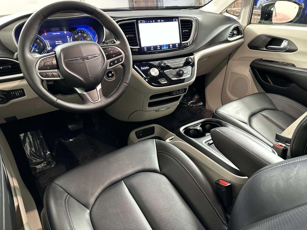 used 2024 Chrysler Pacifica car, priced at $25,431