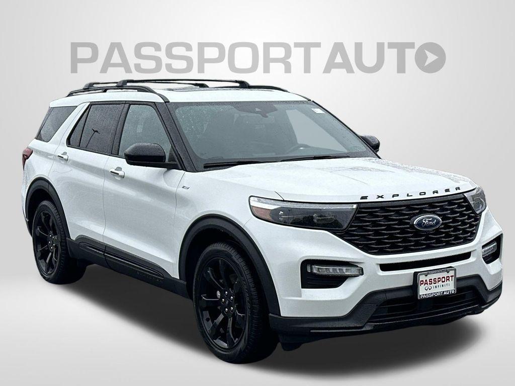 used 2023 Ford Explorer car, priced at $37,231