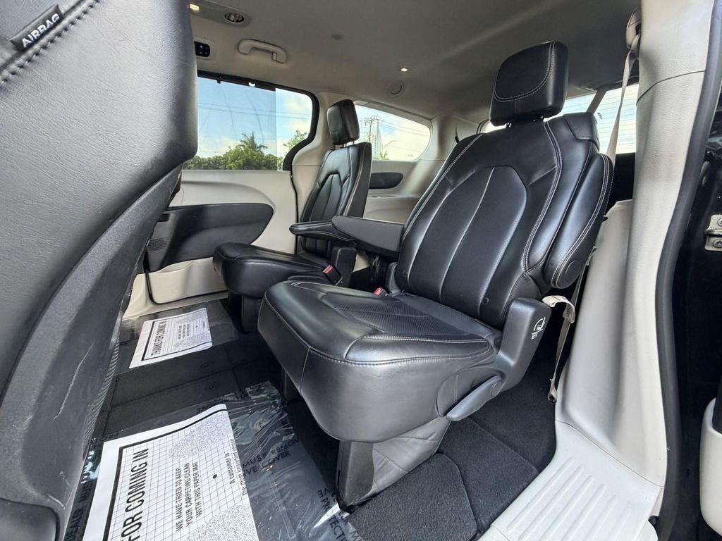 used 2024 Chrysler Pacifica car, priced at $23,988