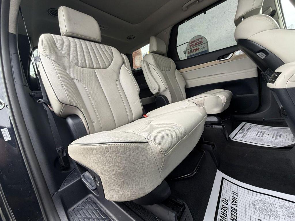 used 2024 Hyundai Palisade car, priced at $29,977