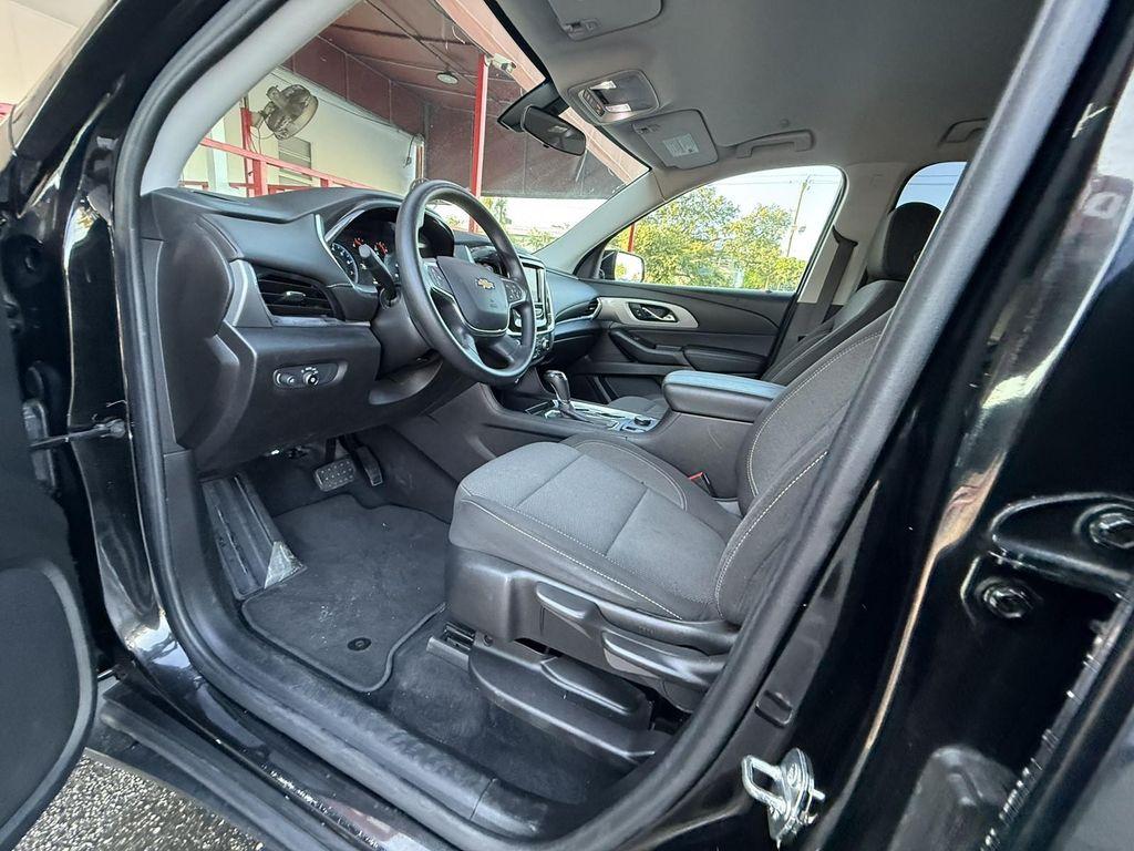 used 2020 Chevrolet Traverse car, priced at $18,977