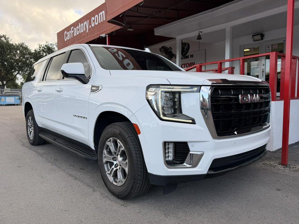 used 2023 GMC Yukon XL car, priced at $37,988