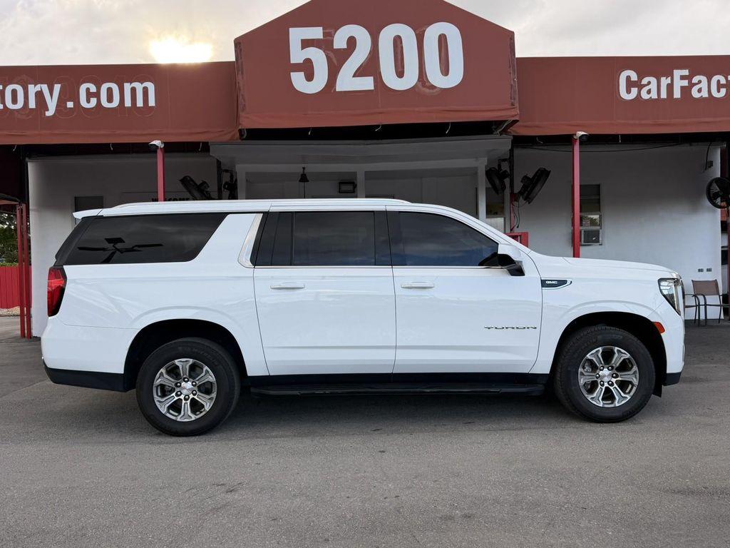 used 2023 GMC Yukon XL car, priced at $37,988