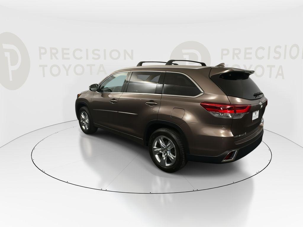 used 2017 Toyota Highlander car, priced at $29,632