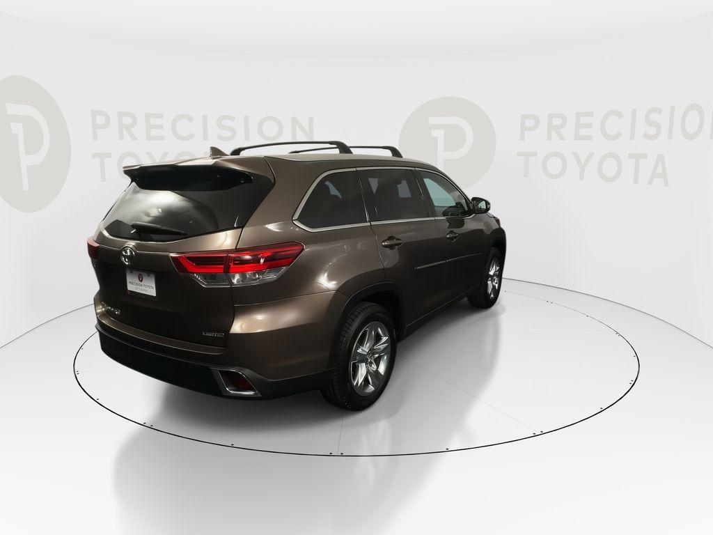 used 2017 Toyota Highlander car, priced at $29,632