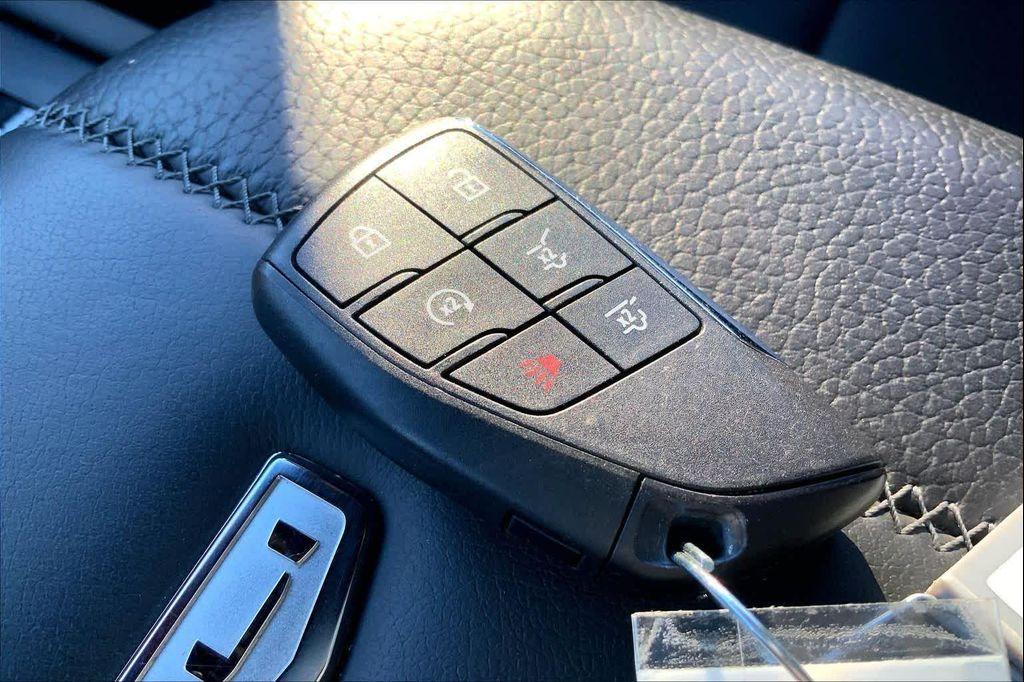 used 2025 GMC Yukon car, priced at $70,093