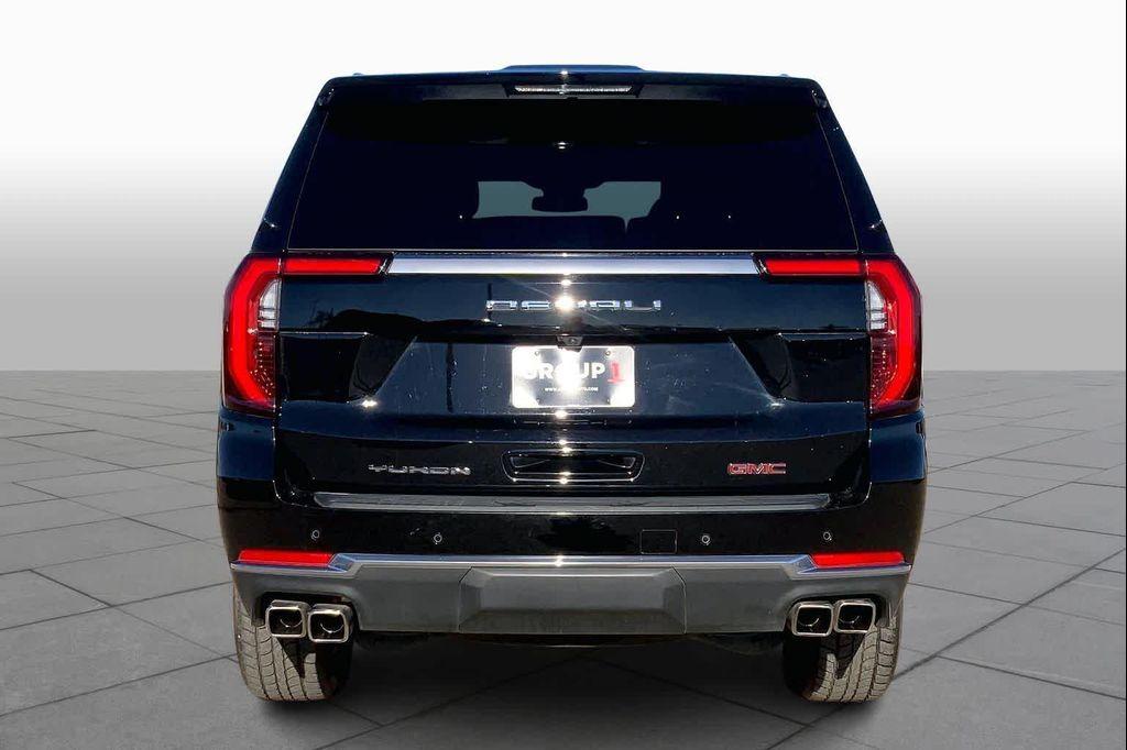 used 2025 GMC Yukon car, priced at $70,093
