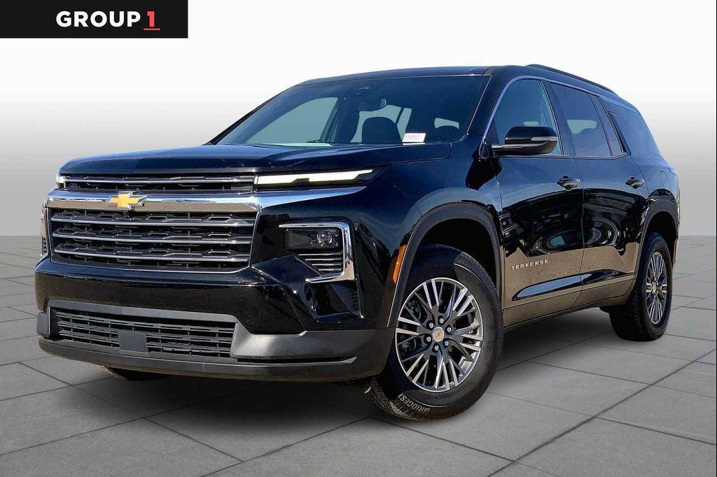 used 2025 Chevrolet Traverse car, priced at $35,599