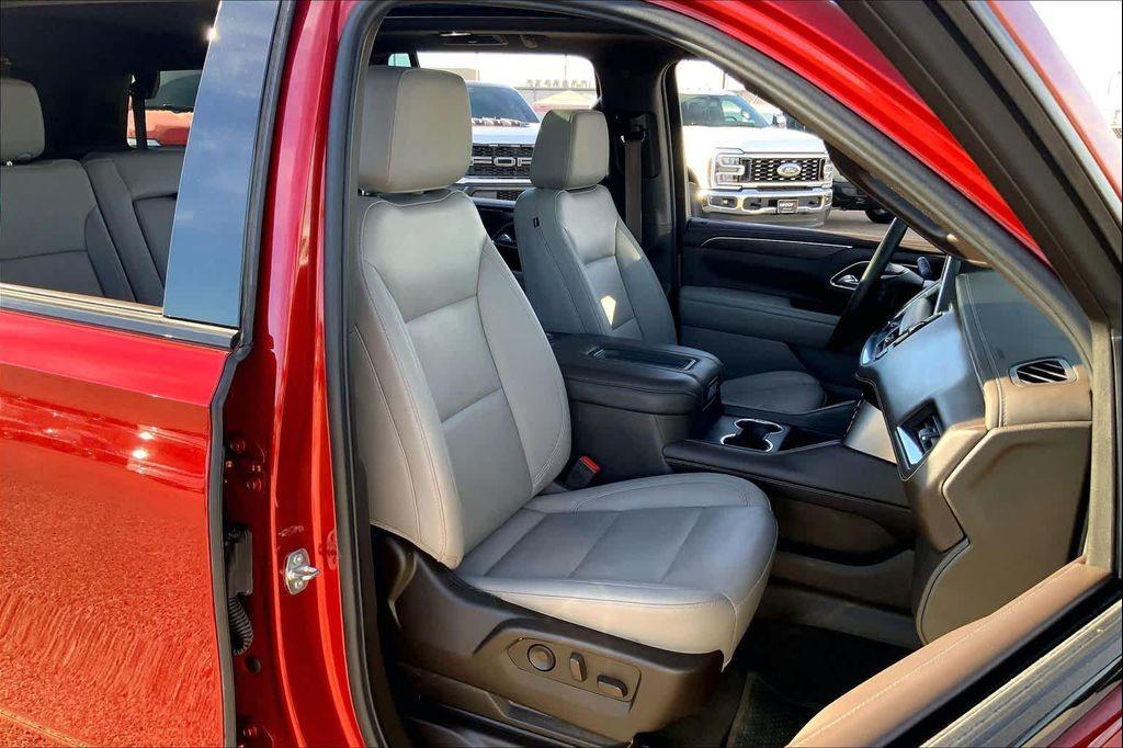 used 2024 Chevrolet Tahoe car, priced at $63,999