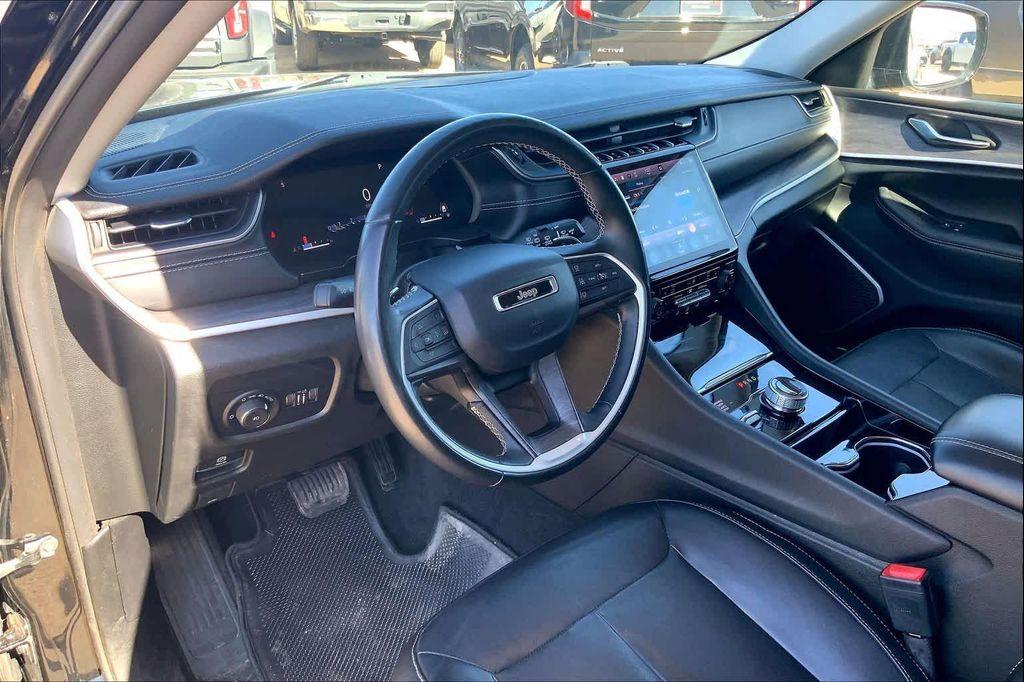 used 2022 Jeep Grand Cherokee L car, priced at $24,999