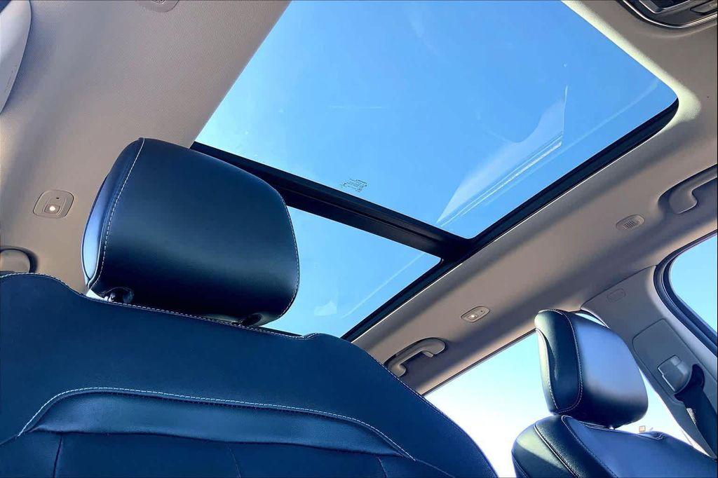 used 2022 Jeep Grand Cherokee L car, priced at $24,999