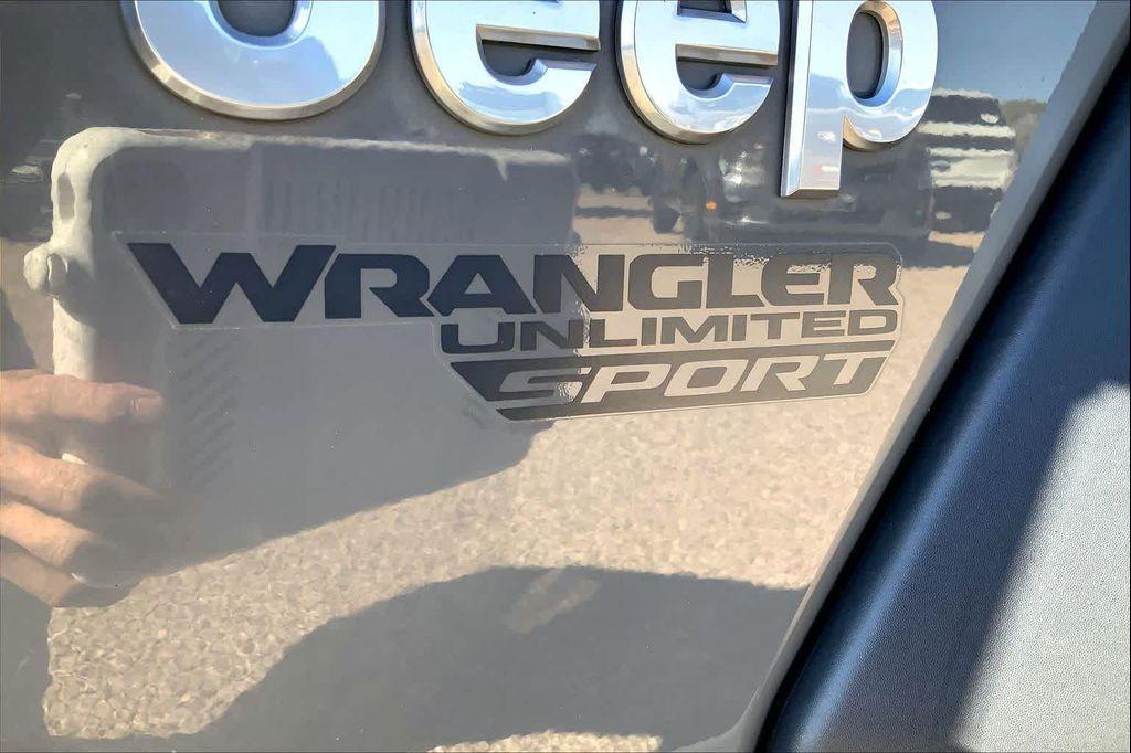 used 2019 Jeep Wrangler Unlimited car, priced at $21,699