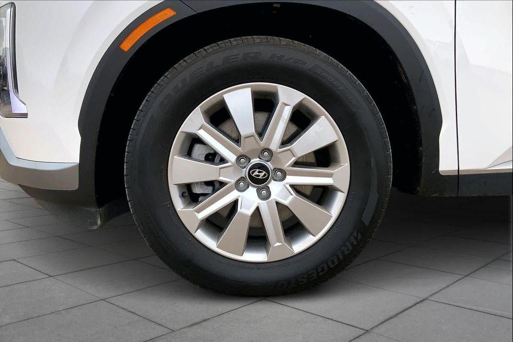 used 2025 Hyundai Palisade car, priced at $35,099