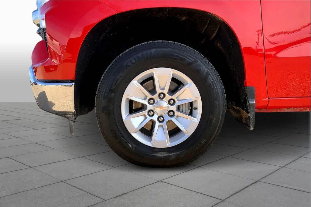 used 2025 Chevrolet Silverado 1500 car, priced at $31,500