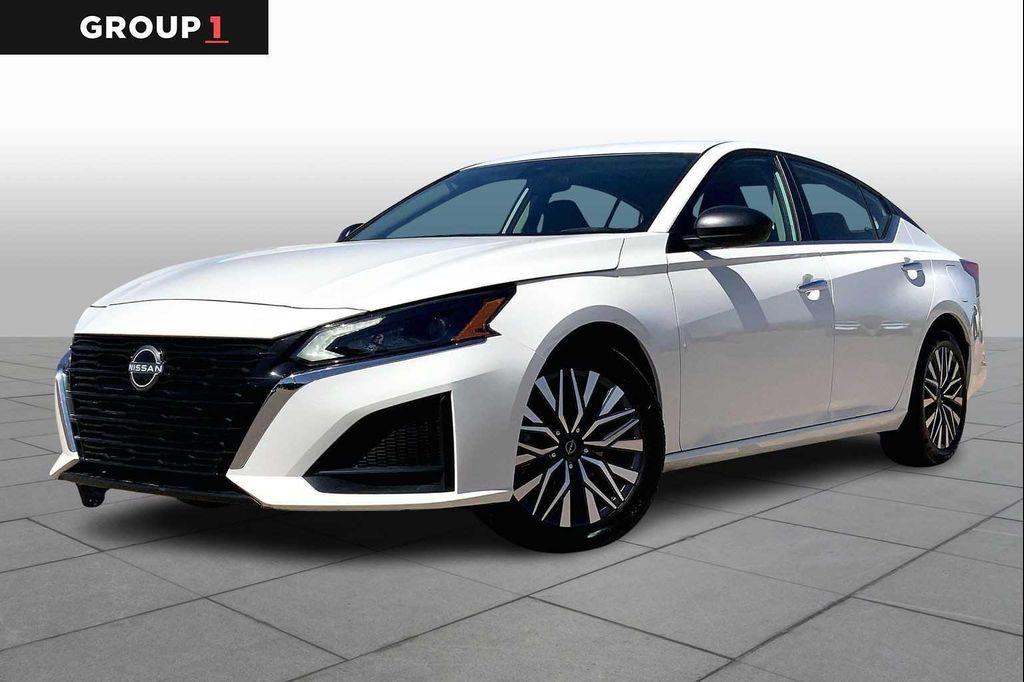 used 2025 Nissan Altima car, priced at $20,999