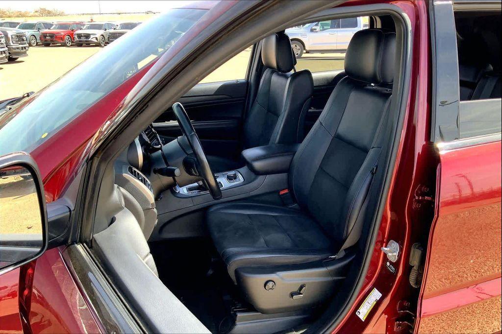 used 2022 Jeep Grand Cherokee car, priced at $24,999