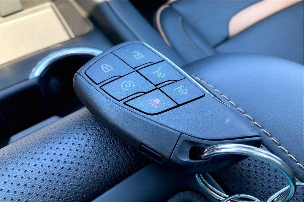 used 2024 GMC Yukon car, priced at $66,542