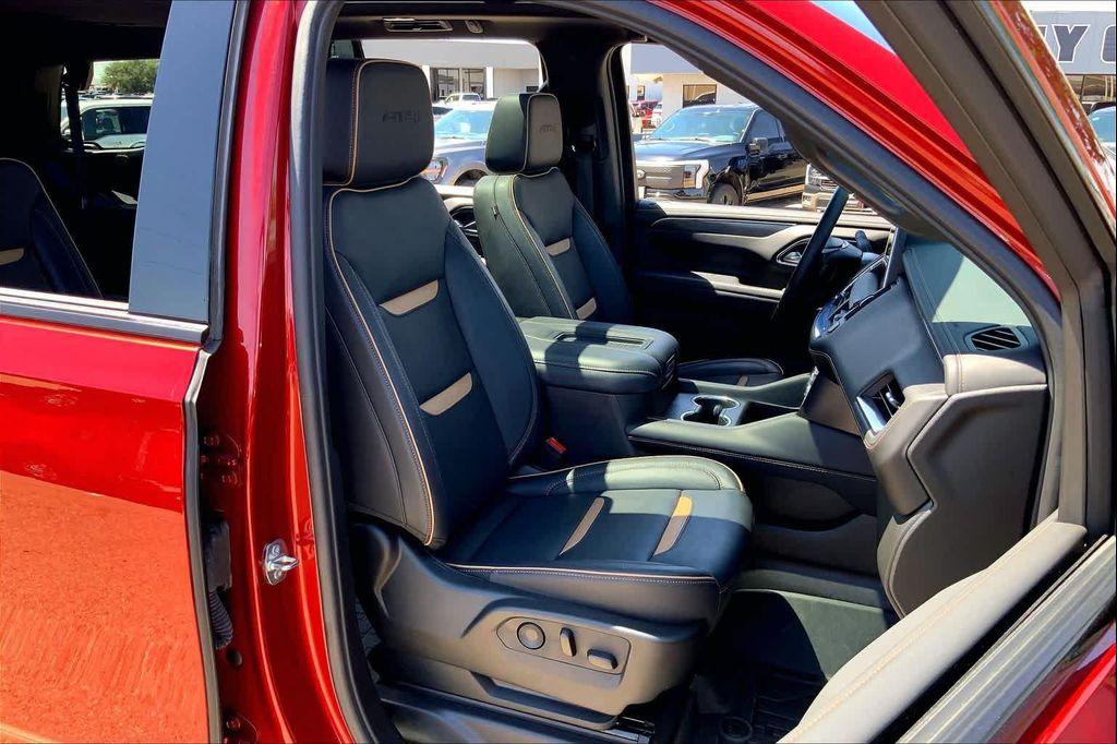 used 2024 GMC Yukon car, priced at $66,542