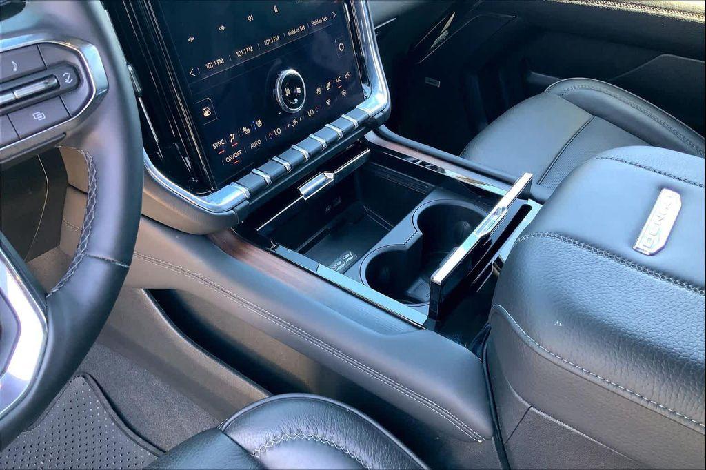 used 2025 GMC Yukon XL car, priced at $72,224