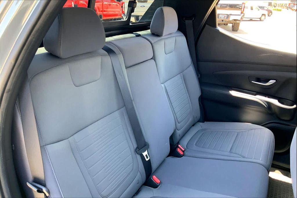 used 2023 Hyundai SANTA CRUZ car, priced at $25,424