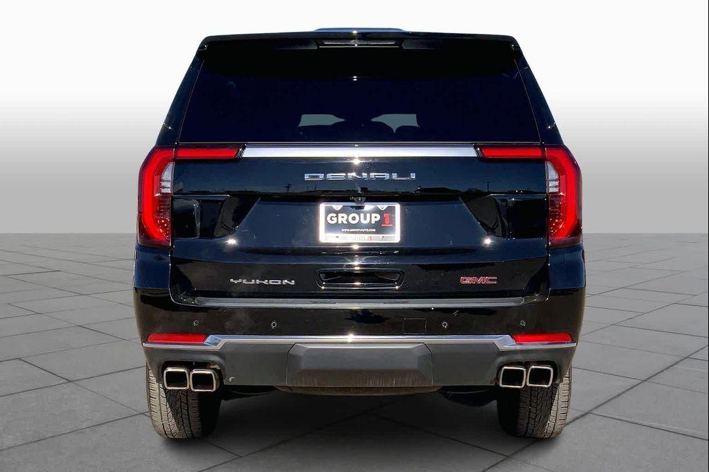 used 2025 GMC Yukon car, priced at $75,999