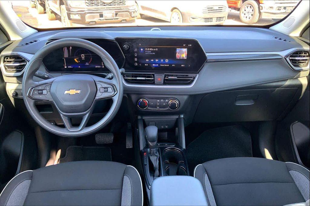 used 2024 Chevrolet TrailBlazer car, priced at $19,998