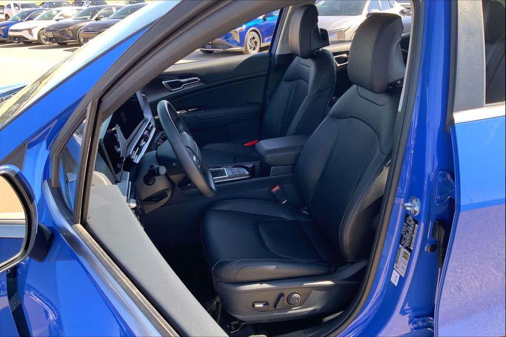 used 2026 Kia Sportage car, priced at $26,999