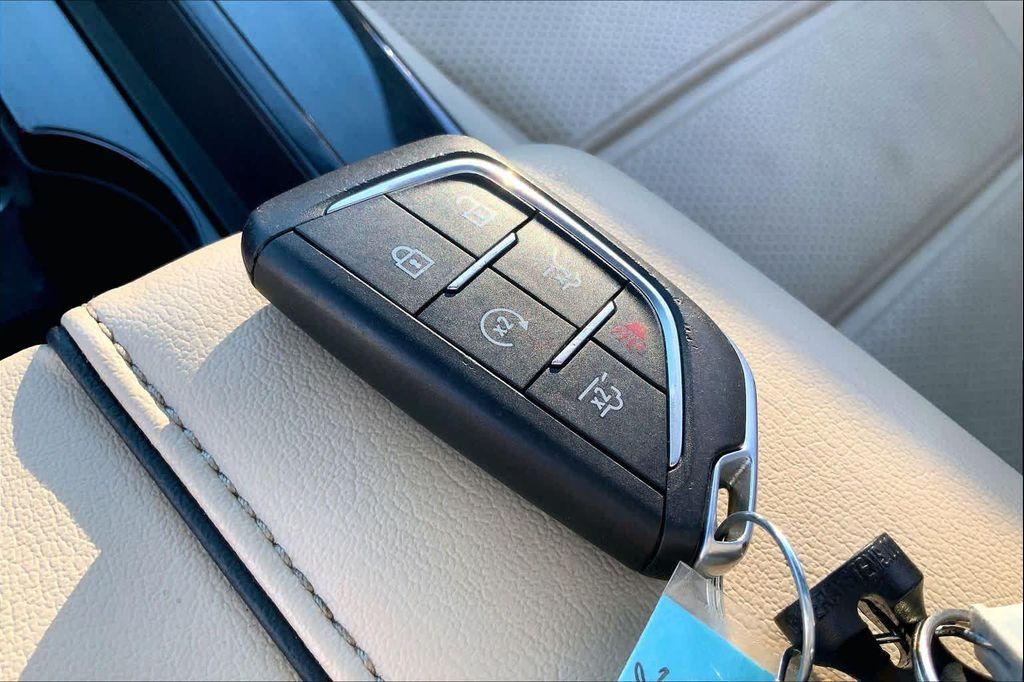 used 2024 Cadillac Escalade car, priced at $67,999