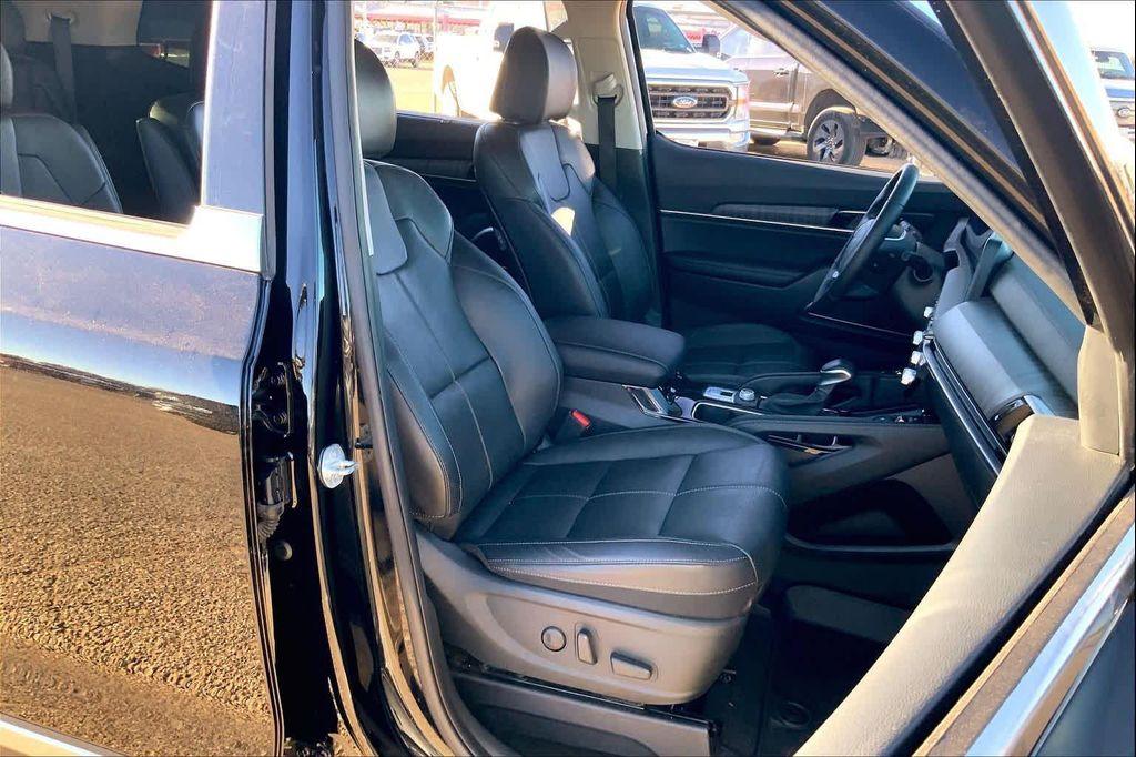 used 2024 Kia Telluride car, priced at $36,482