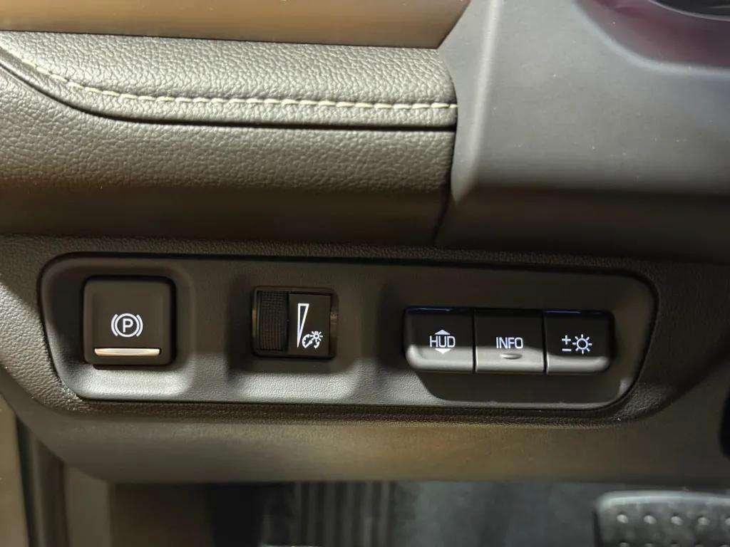 used 2020 GMC Acadia car, priced at $27,350