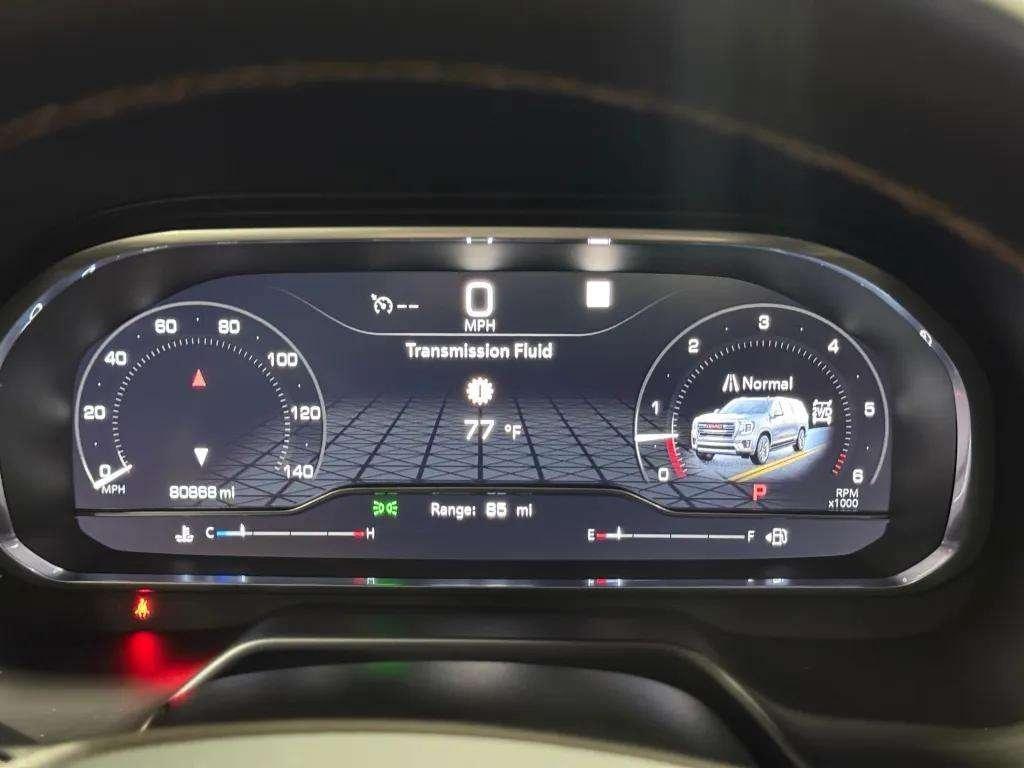 used 2023 GMC Yukon XL car, priced at $50,912