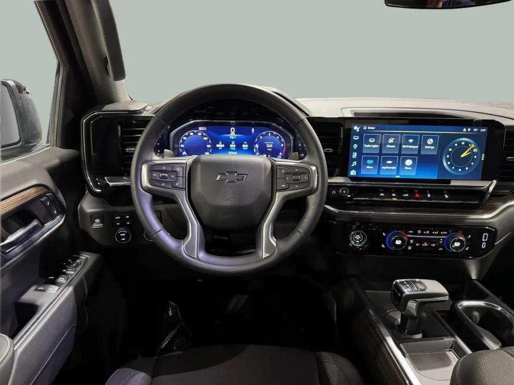 used 2024 Chevrolet Silverado 1500 car, priced at $52,430