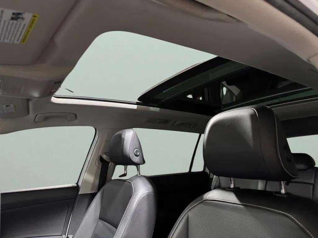 used 2021 Volkswagen Tiguan car, priced at $15,995