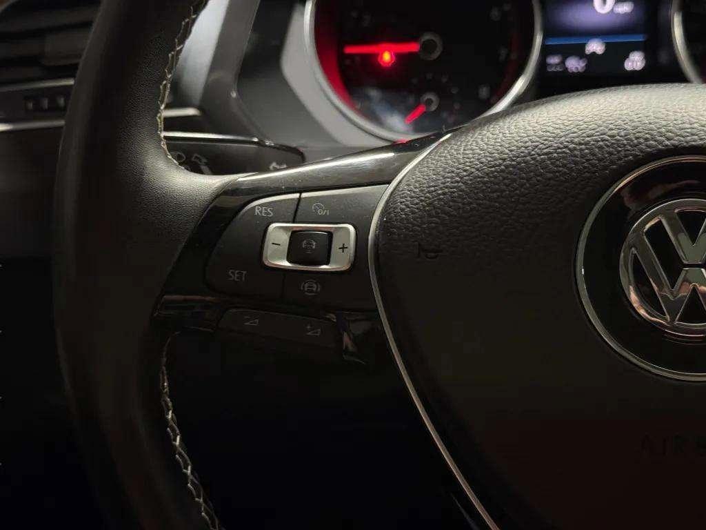 used 2021 Volkswagen Tiguan car, priced at $15,995