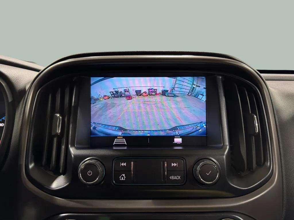 used 2022 GMC Canyon car, priced at $31,673