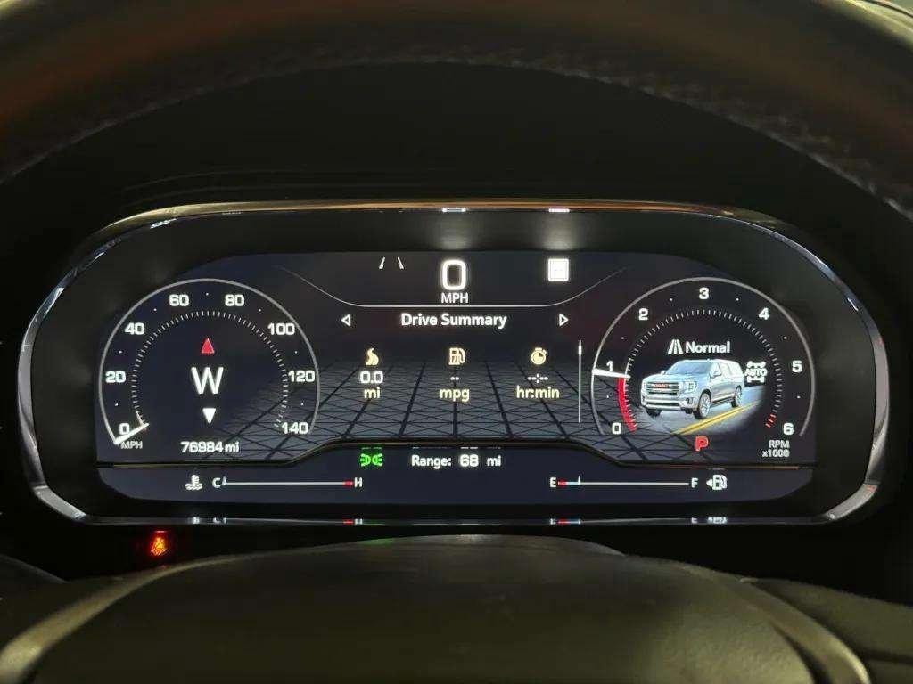 used 2022 GMC Yukon car, priced at $39,376