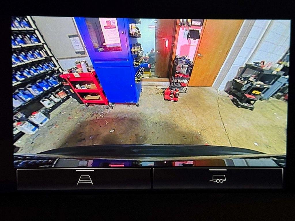 used 2022 GMC Yukon car, priced at $39,376