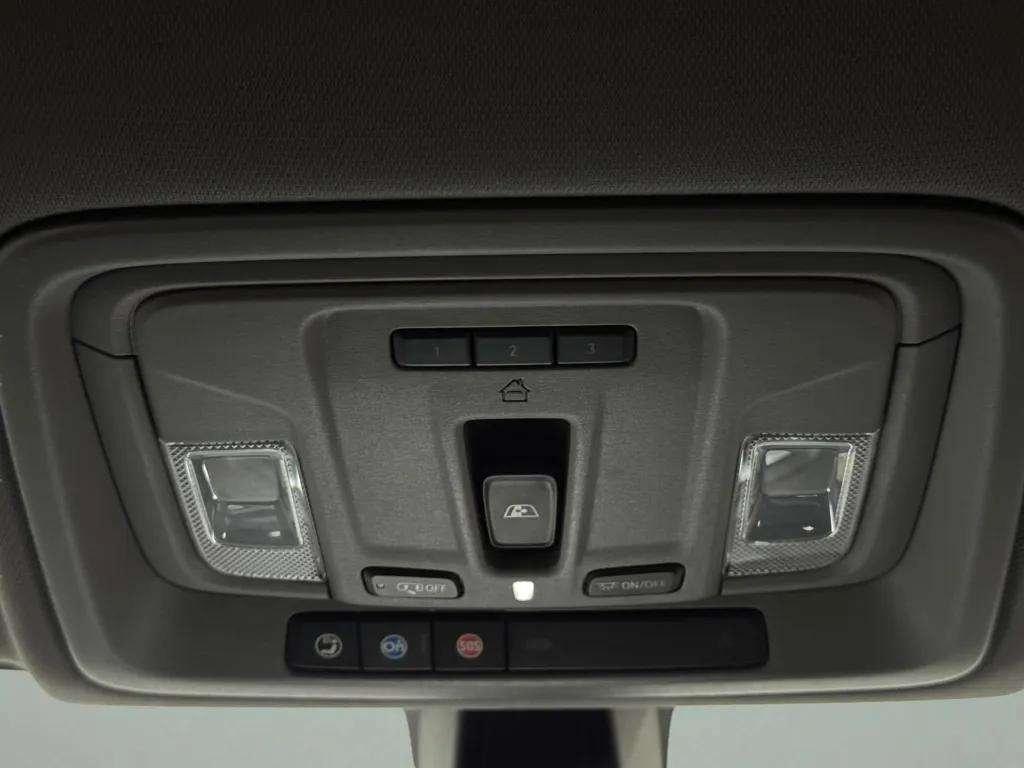 used 2021 GMC Sierra 1500 car, priced at $35,995