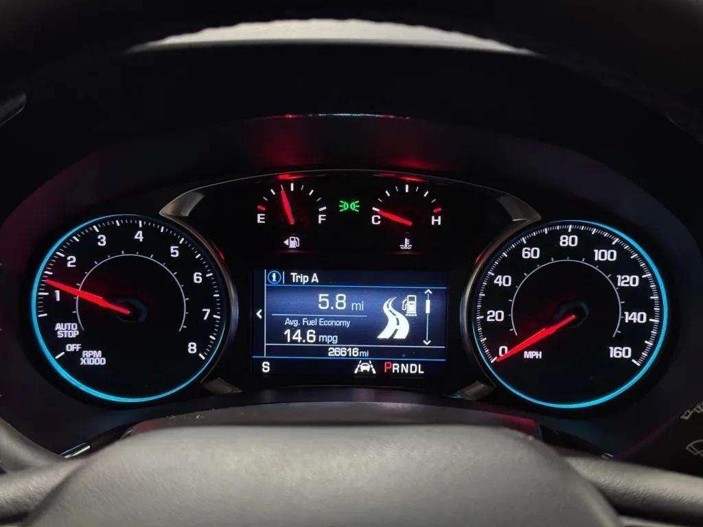 used 2024 Chevrolet Equinox car, priced at $23,995