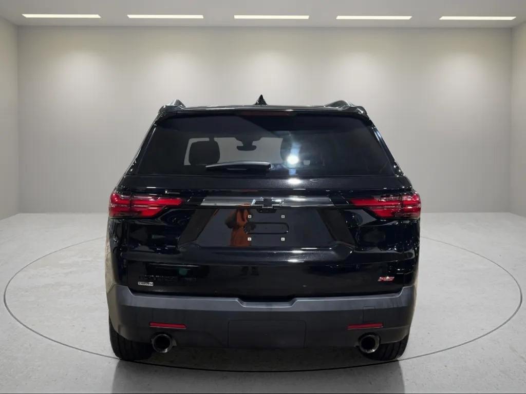 used 2024 Chevrolet Traverse Limited car, priced at $37,995