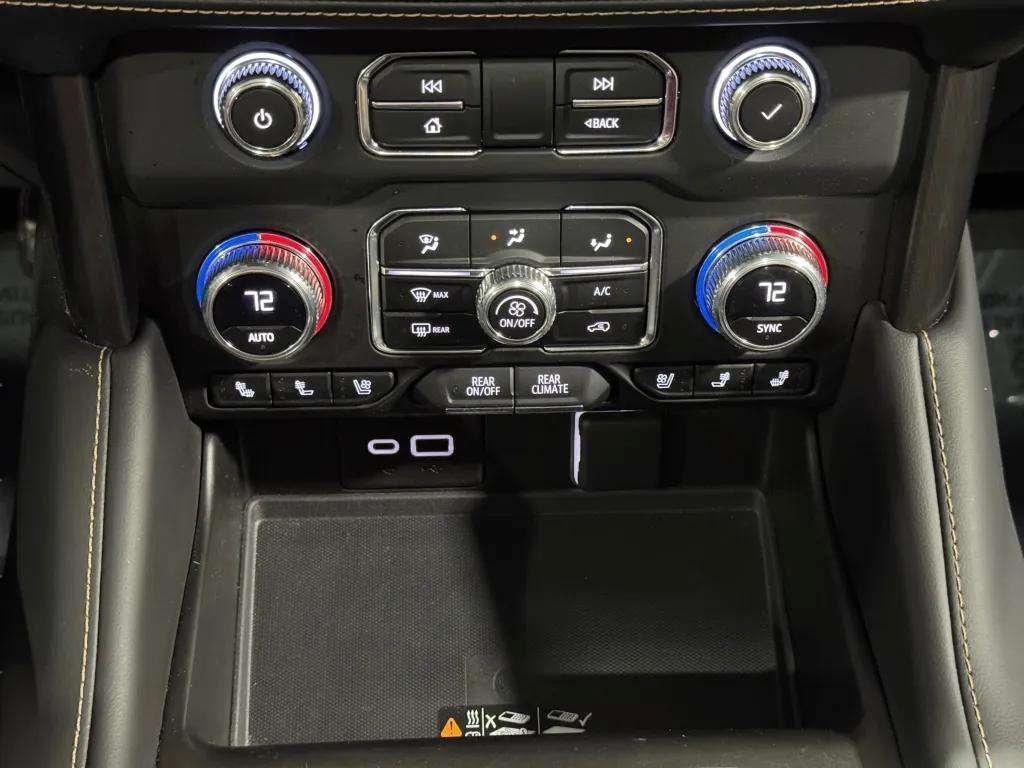 used 2023 GMC Yukon car, priced at $54,995