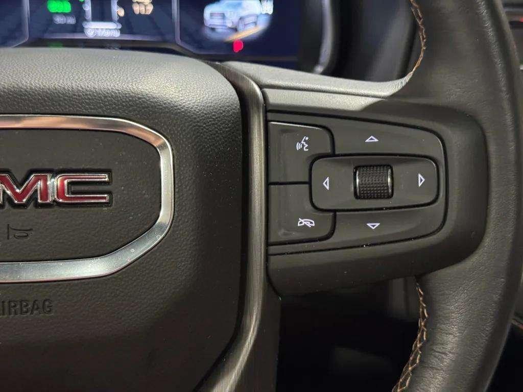 used 2023 GMC Yukon car, priced at $54,995