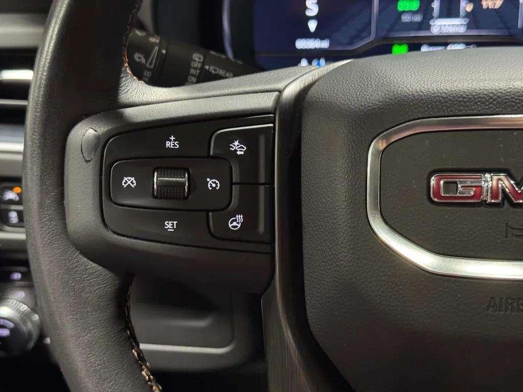 used 2023 GMC Yukon car, priced at $54,995