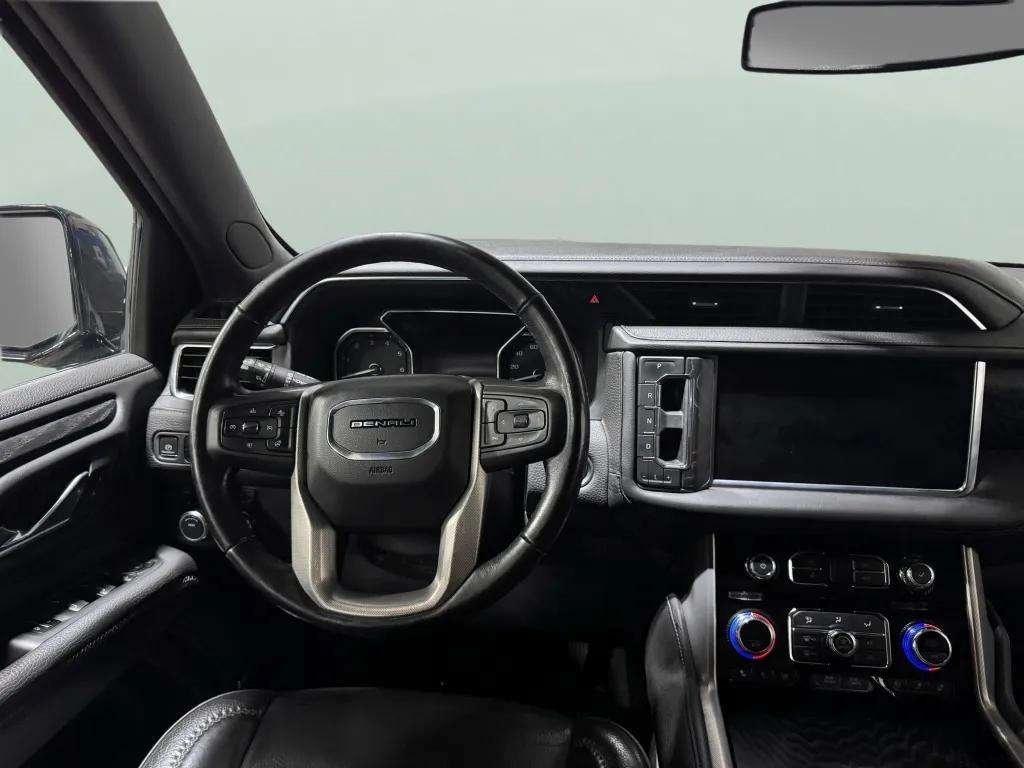 used 2021 GMC Yukon XL car, priced at $43,911