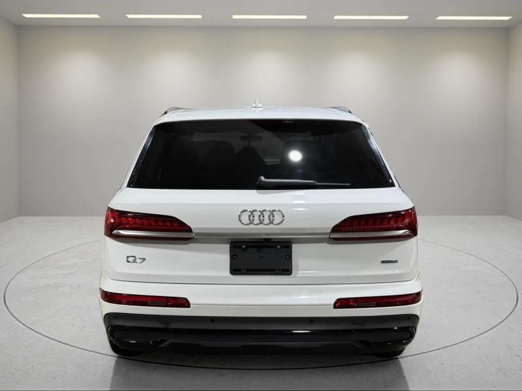 used 2021 Audi Q7 car, priced at $27,515
